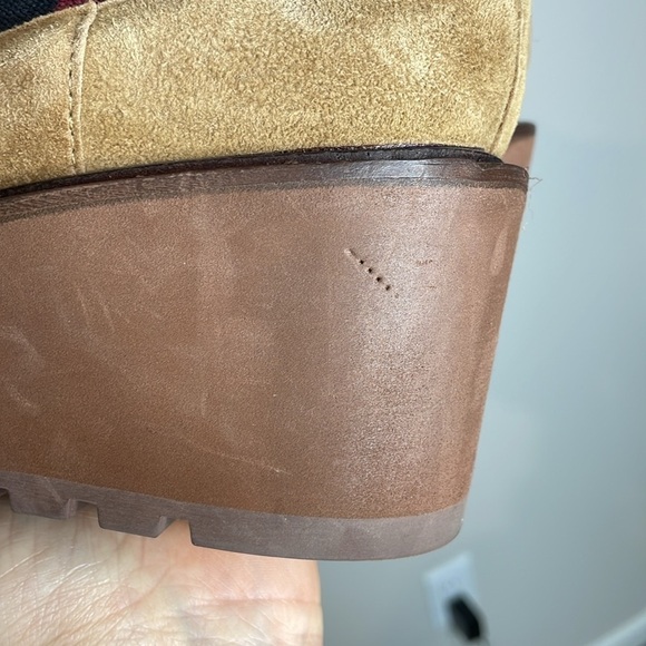 Cecilia New York | Gemma Slip On Low Wedge Boot in Nutella Size 9 - Picture 6 of 9